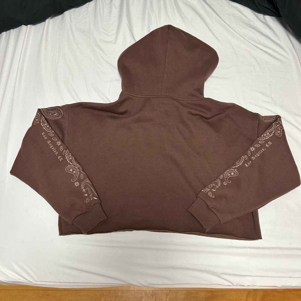 Cropped Hoodie - Picture 3 of 3
